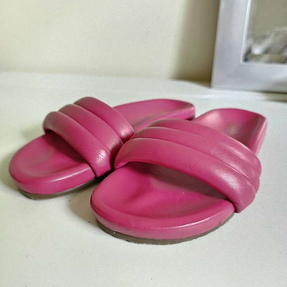 Seychelles Low Key Sandals. Size 6 - Picture 6 of 9